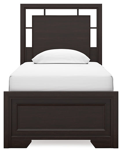 Covetown Twin Panel Bed with Nightstand