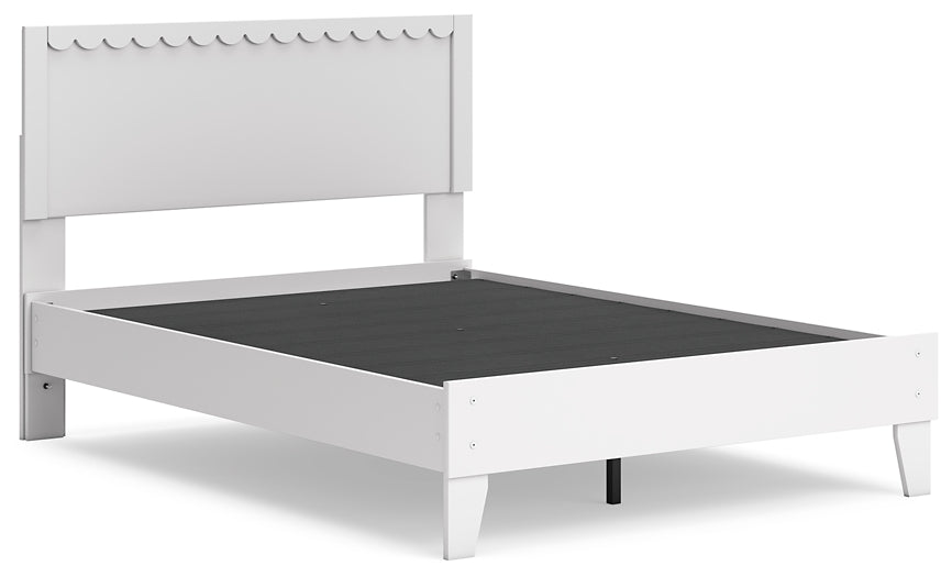 Hallityn Full Panel Platform Bed with Dresser and Nightstand