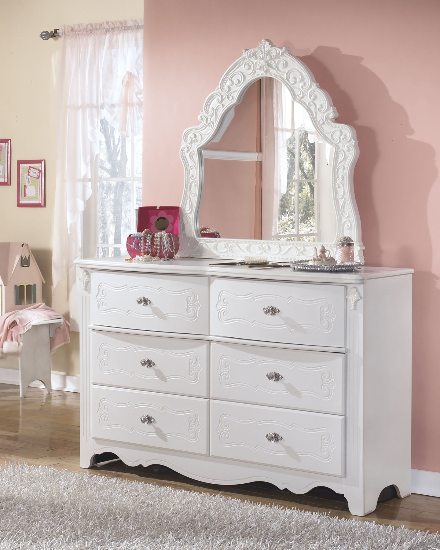 Bostwick Shoals Twin Panel Bed with Mirrored Dresser, Chest and 2 Nightstands